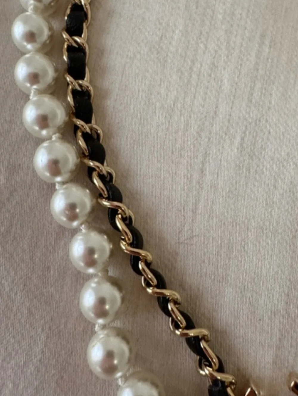Chanel Gold Chain and Pearl Pendant Necklace - Black & White